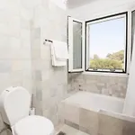 Apartment Kalamies - Secluded *