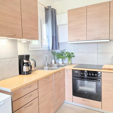 Kalamies - Secluded Skala (Kefalonia)