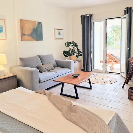 Apartment Kalamies - Secluded *